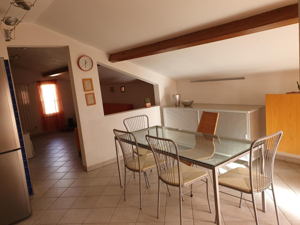 Apartamento La Mansarda Savona Exterior foto